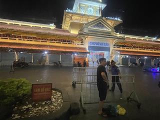 Ngay chợ lớn  61m (3.7x16.7m)  3 tầng 3pn  cách 20m ra mặt tiền  7.1t. hoàn công đủ