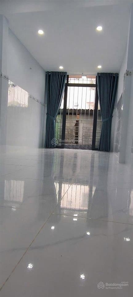 Bán đẹp hiếm có tại cách mạng tháng tám, 3,89 tỷ, 33m2, 2pn, 2wc