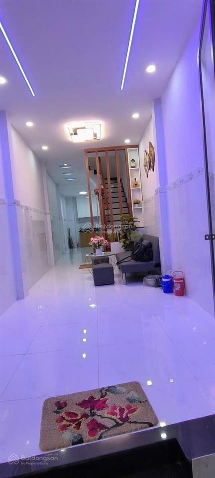 Bán đẹp hiếm có tại cách mạng tháng tám, 3,89 tỷ, 33m2, 2pn, 2wc