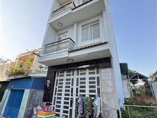 Chủ bán đổi nhà mới  4 tầng 4pn  hẻm 4m  an ninh sạch sẽ  gần chợ và trường học