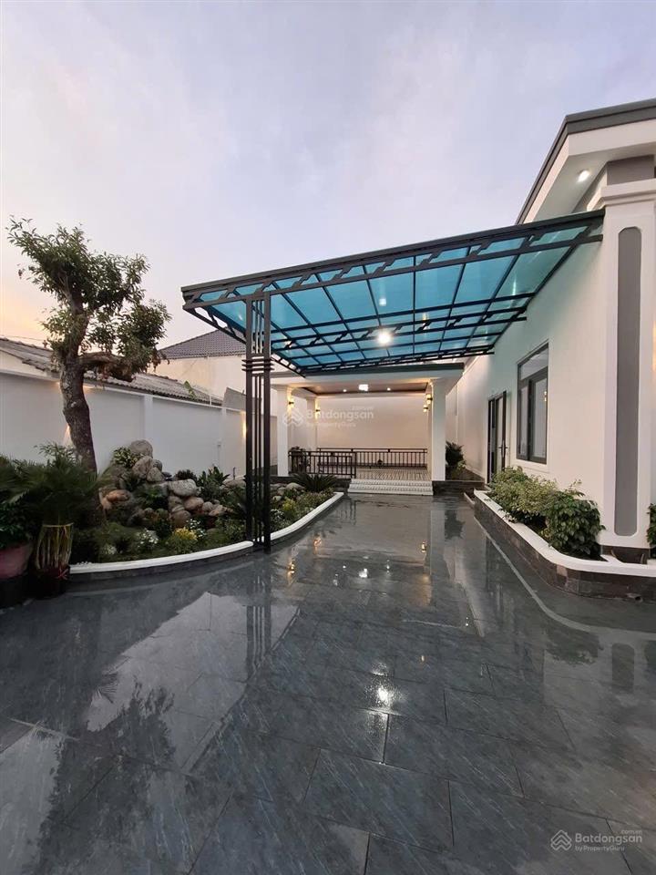 475m2 full thổ cư  4pn  cách hcm 25km  sát bên đường vành đai 3  vài phút đến tân an