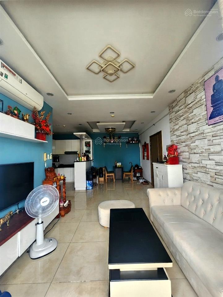Đã có sổ. căn góc 3pn. 81m. hồ bơi rộng. bãi đỗ xe lớn. view thoáng đẹp