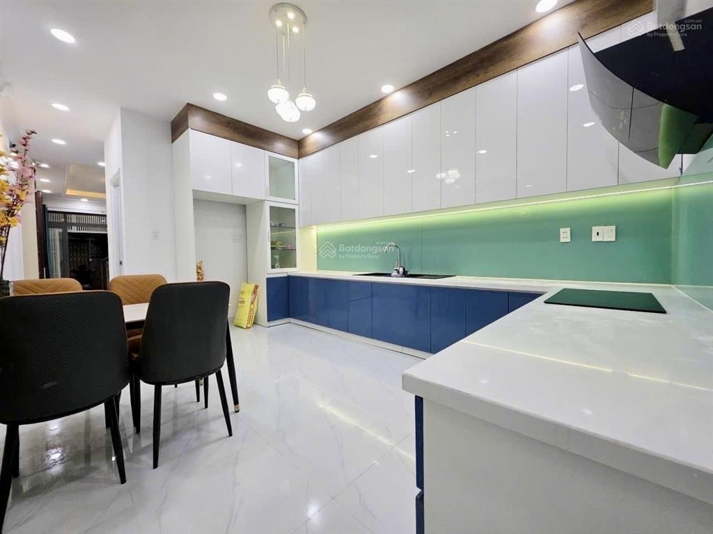 Bán nhà huỳnh tấn phát, quận 7. 4 tầng, 4pn (4x16.5m)  6,99 tỷ