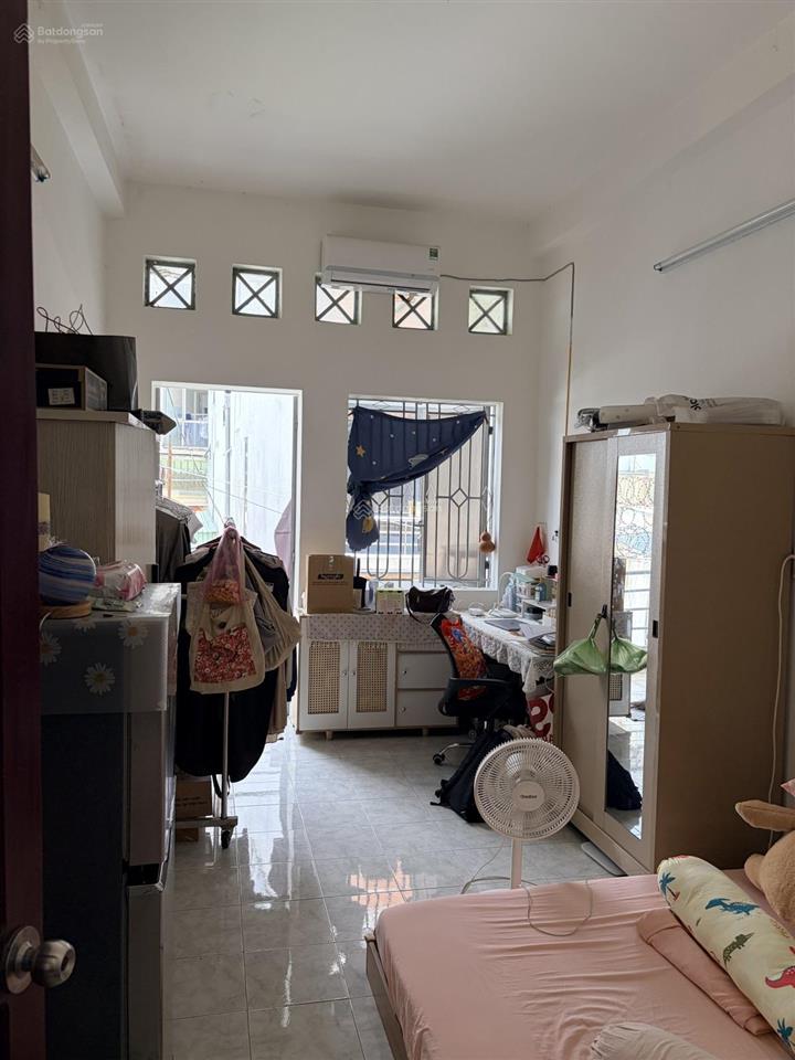 Hẻm nhựa 7m. xe hơi đỗ cửa. ngay ẩm thực phú lâm. 5.79 tỷ. hoàn công đủ