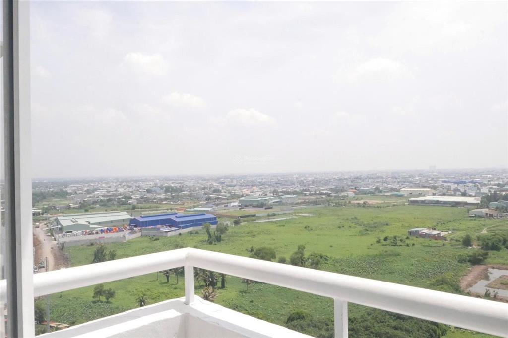 Nguyên căn hộ ban công cc lê thành tân tạo bình tân