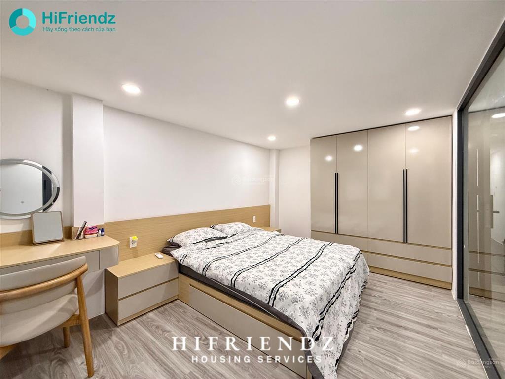Cho thuê căn hộ studio full nội thất tốt, thang máy, gần cầu nguyễn văn cừ an ninh