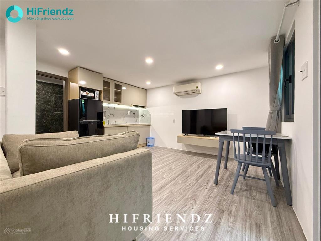 Cho thuê căn hộ studio full nội thất tốt, thang máy, gần cầu nguyễn văn cừ an ninh