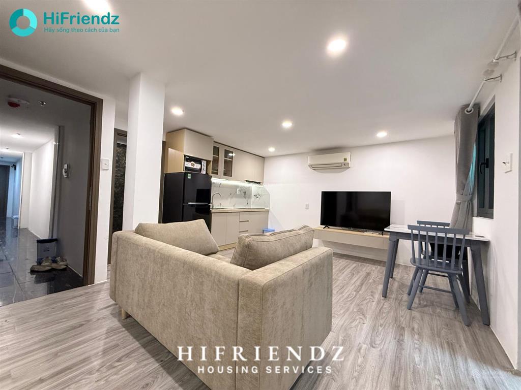 Cho thuê căn hộ studio full nội thất tốt, thang máy, gần cầu nguyễn văn cừ an ninh