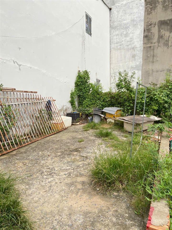 Bán đất 80m2 kế bên kcx tân thuận  hẻm sạch thoáng  ngang đẹp hơn 4m  9.x tỷ