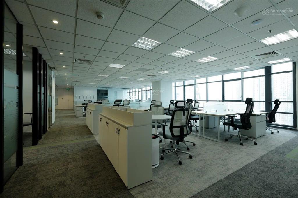Văn phòng hạng b cực đẹp tại detech ii tower, lấp đầy 98%, hiện chỉ còn 1 ô, giá như hạng c
