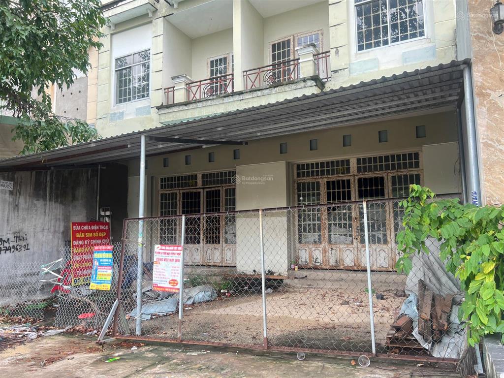 Cho thuê nhà liền kề  mỹ phước 3