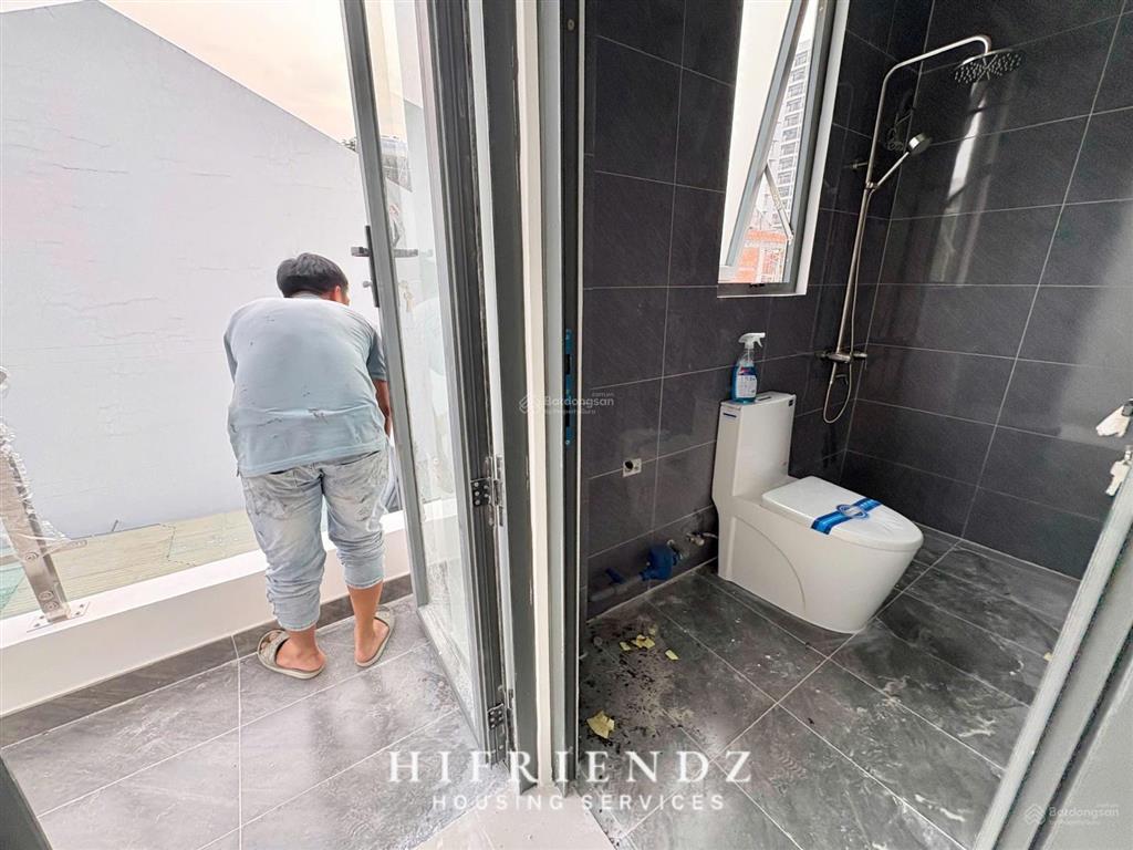 Căn hộ mới xây có ban công thoáng mát  full nội thất  kdc khang an gần liên phường, đỗ xuân hợp