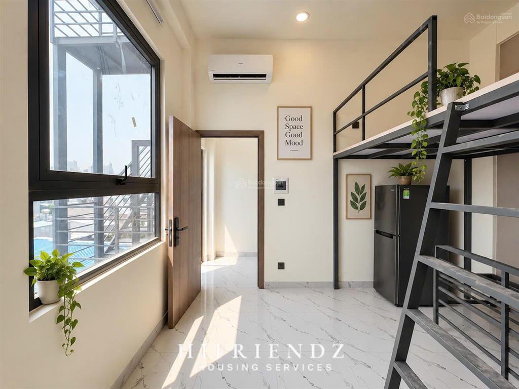 Bán kính 5 phút ra vincom lê văn việt  cho thuê duplex mới 100% nội thất có sẵn