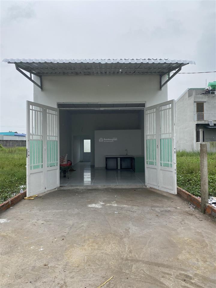Bán nhà đường 835d gần kcn cầu tràm  ngã tư xoài đôi. dt đất 4.2 x 28m