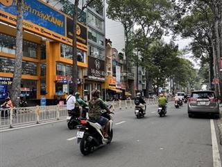 Bán nhà hàng nóng quận 5  3 tầng  hxh đỗ cửa trần hưng đạo 3 x 11m 5.950 tỷ