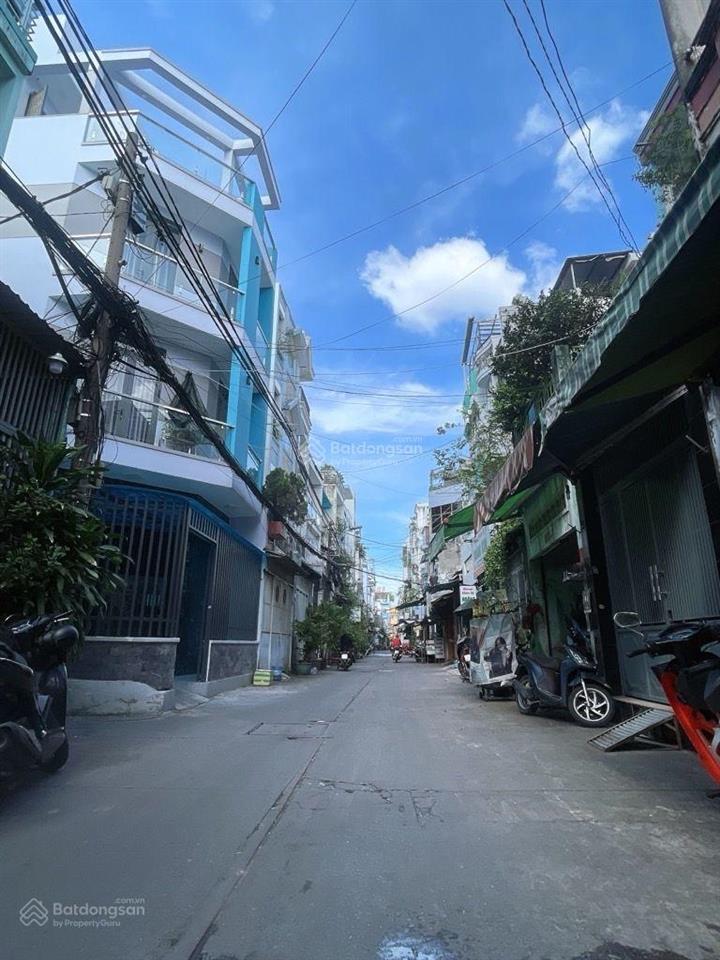 B.a'n nh.agóc 2 mặt tiền  3 tầng btct  hẻm 8m thông  5x12  8pn cho thuê ông ích khiêm 5