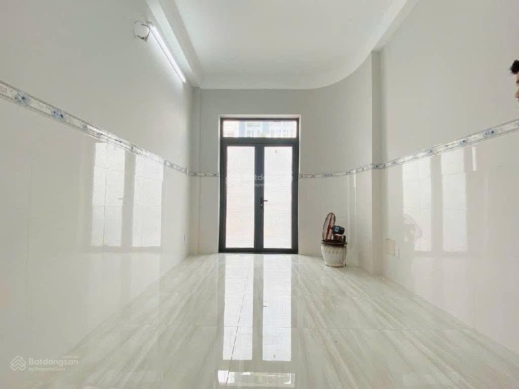 Bán nhà 4 tầng btct hxh thông sư vạn hạnh sát mặt tiền diện tích 27m2/51m2 (3.5 x 15)