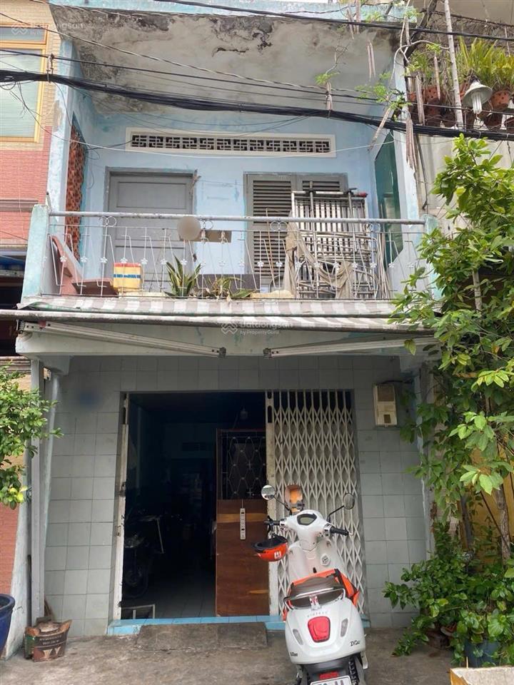 Bán nhà đường lạc long quân q. 11  có cửa sau 3,7 x 14m, 6,1 tỷ nhà 2 tầng sổ vuông vức, hẻm rộng