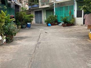 Bán nhà đường lạc long quân q. 11  có cửa sau 3,7 x 14m, 6,1 tỷ nhà 2 tầng sổ vuông vức, hẻm rộng