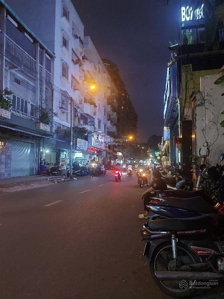 Lê hồng phong 3.2 x 9 6,5 tỷ + mô tả
+ nhà mới 100% hoàn công đủ, trung tâm quận 5 sát vách