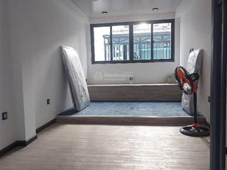 Lê hồng phong 3.2 x 9 6,5 tỷ + mô tả
+ nhà mới 100% hoàn công đủ, trung tâm quận 5 sát vách