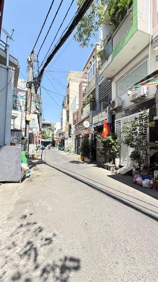 B.án nh.à tân bình giáp quận 10  hẽm xe tải thông  40m2  2 tầng mua tiện kinh doanh đỉnh  sổ ch