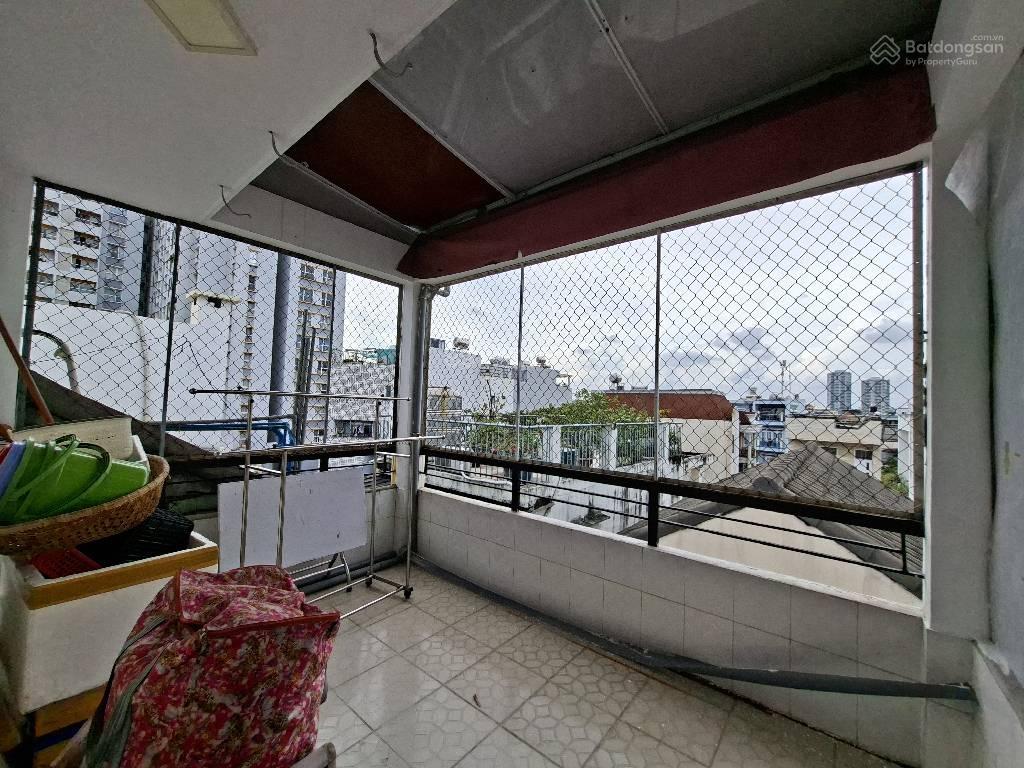 B.án nh.à ngay vòng xoay lê đại hành  âu cơ  nhà 5 tầng  hẻm ô tô
4 x 17 10 tỉ
mô tả + hiện t