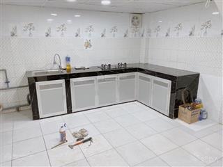 B.án nh.à trần quý q.11 chỉ nhỉnh 6tỷ
mô tả kết cấu 1 trệt + lửng + lầu, sân thượng sổ hồ