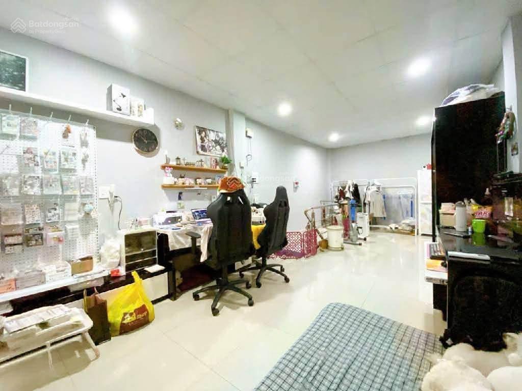Bán nhà mới 2 tầng đẹp ở ngay  trung tâm quận 10  ngay lê hồng phong với hùng vương  46m  h