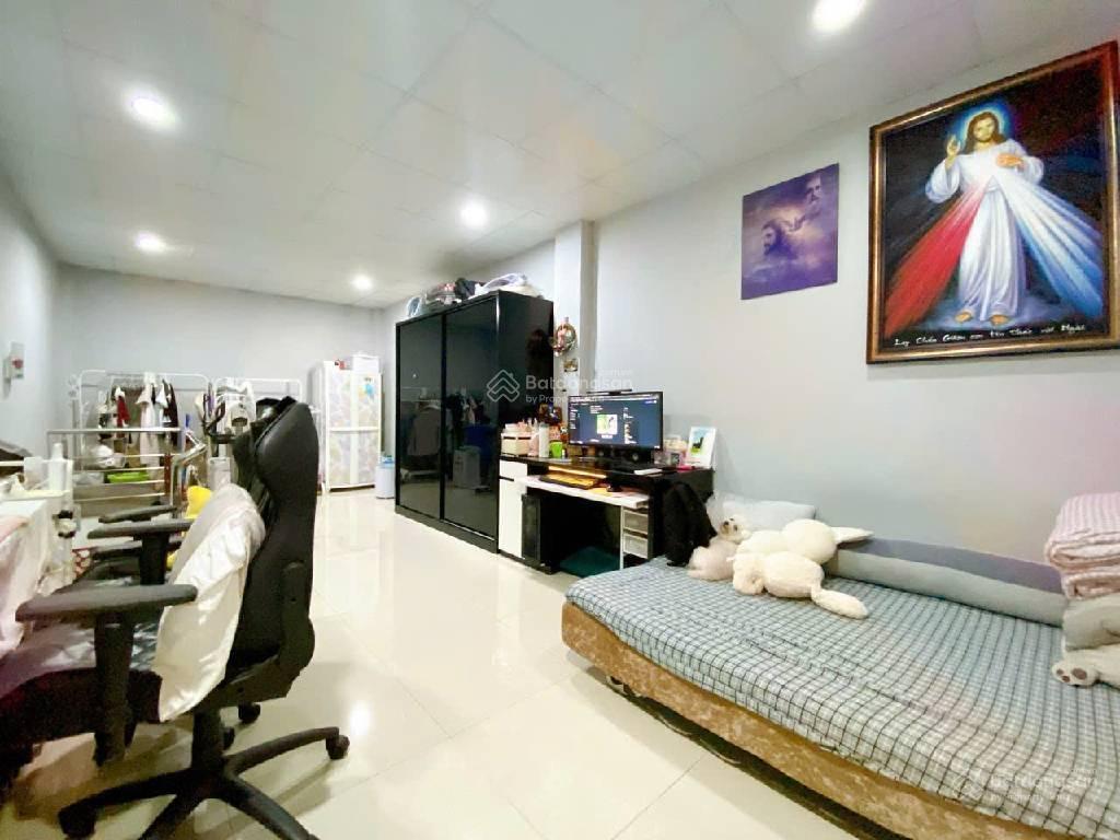 Bán nhà mới 2 tầng đẹp ở ngay  trung tâm quận 10  ngay lê hồng phong với hùng vương  46m  h