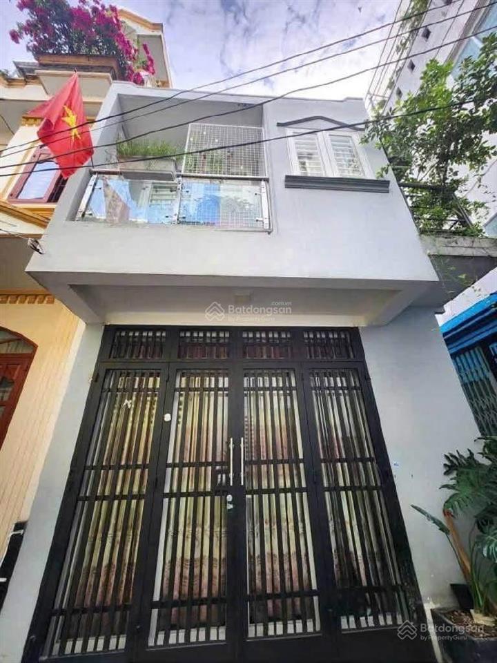 Bán nhà mới 2 tầng đẹp ở ngay  trung tâm quận 10  ngay lê hồng phong với hùng vương  46m  h