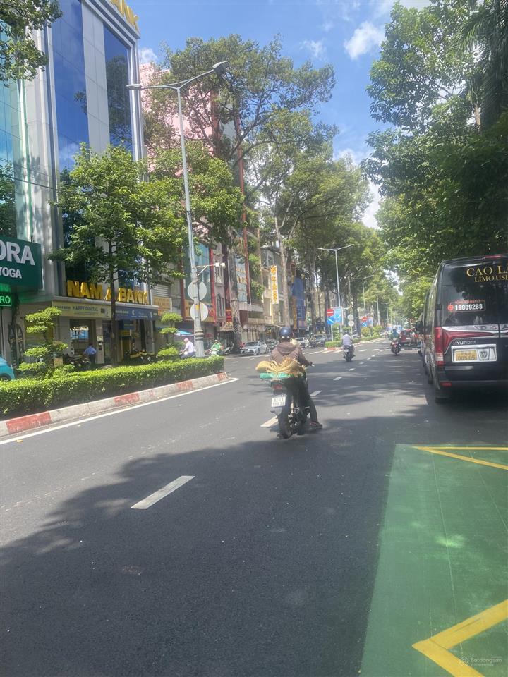 Bán nhà mặt tiền an dương vương, p.4, q.5
 dt (8 x 20)  7 tầng
 shr  gần đh sư phạm, đh sài