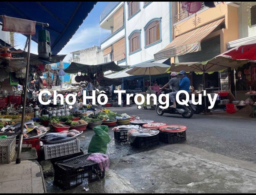 Bán nhà quận 6  hậu giang  cách mặt tiền 50m  khu vực kinh doanh sầm uất  nhỉnh 4 tỷ.
+ dt
