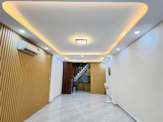 Bán nhà mt trần bình trọng  trần phú 3.95 x 11 nở hậu 4.05, 8.7 tỷ   nhà 1 trệt 1 lầu, 1wc
 shr