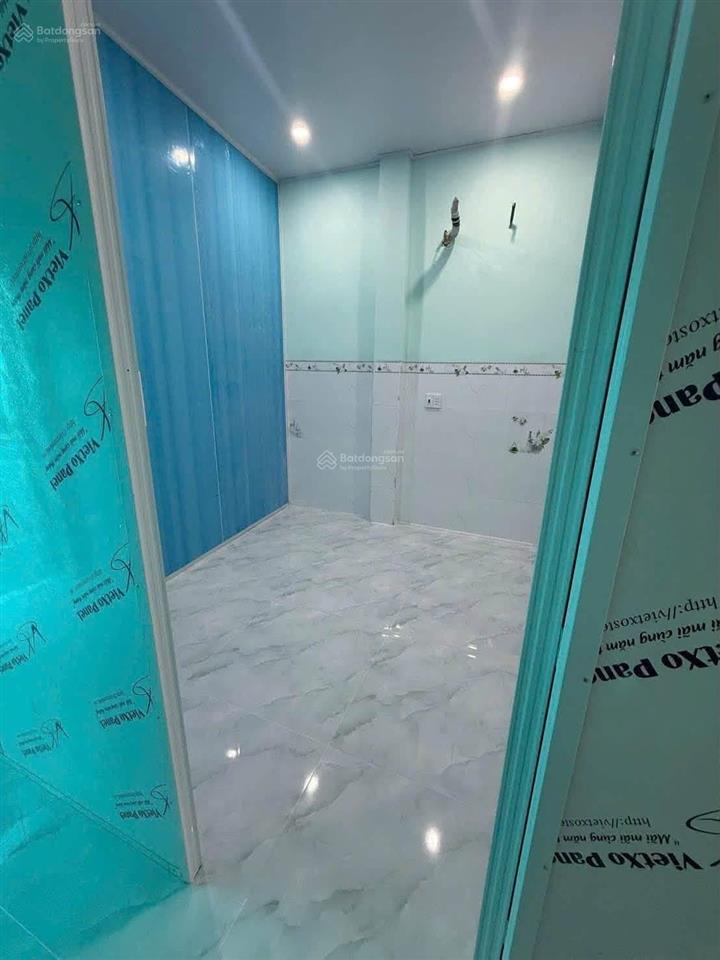 Cho thuê nhà tân hóa q. 6. dtsd 88m2. 1 trệt 1 lầu. 12tr/th. hẻm 5m thông thích hợp ở, mở vp cty
