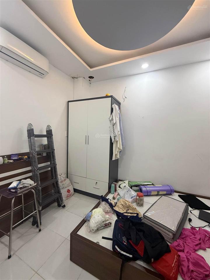 Bán nhà đẹp nguyễn trãi q.5 khu kinh doanh buôn bán sầm uất
 dt 3.5 x 9m (cn 27/32m)
 1 tr
