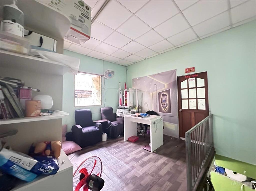 Bán nhà sát mt nguyễn trãinhà cũ tiện xây mới ngang 4.5mcăn góc thoáng mátdòng tiền cho thuê