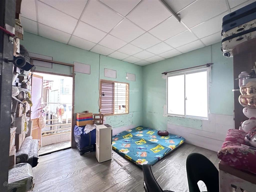 Bán nhà sát mt nguyễn trãinhà cũ tiện xây mới ngang 4.5mcăn góc thoáng mátdòng tiền cho thuê