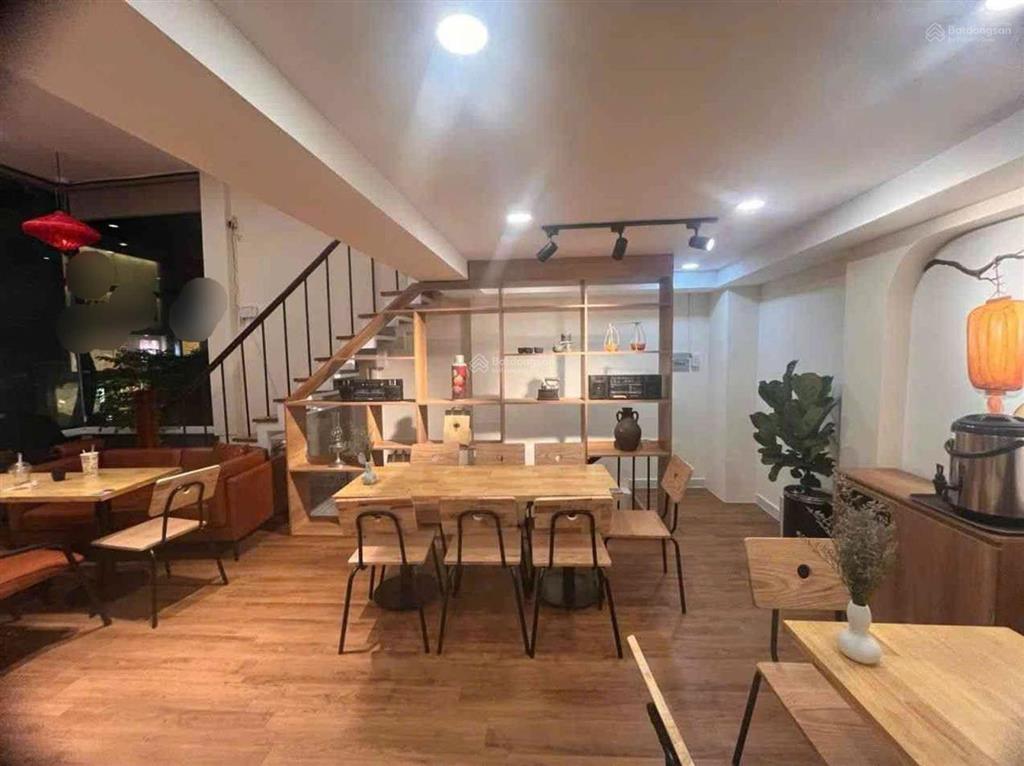 Bán nhà mt đường 3/2 có sẵn dòng tiền 45tr/th dt 40.1m2 (ngang rộng 5.74m nở hậu 6.13m)