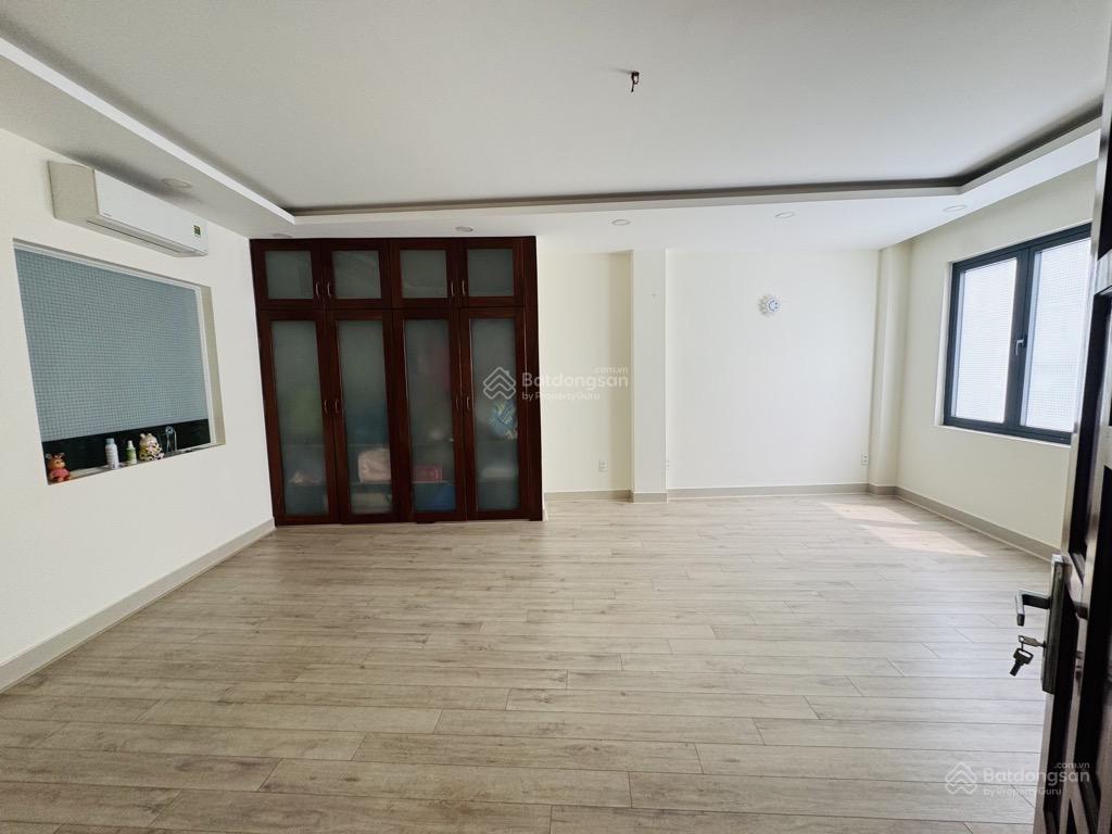 Bán nhà biệt thư lô góc  quận 6  gần vòng xoay phú lâm  hồng bàng  nguyễn văn luông