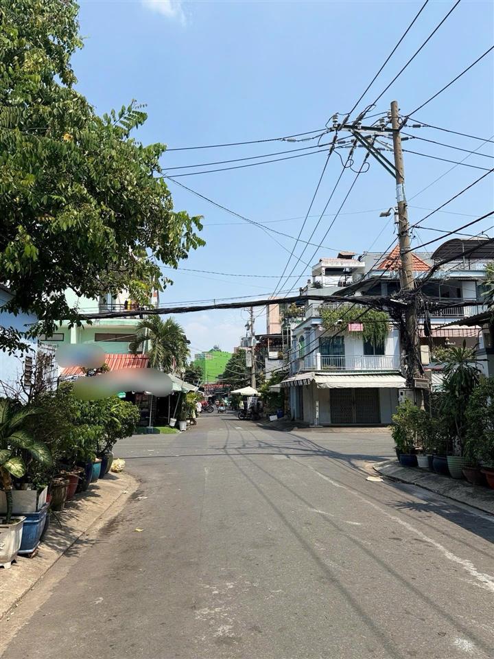 Bán nhà mt khu tên lửa  gần công viên phú lâm 80m (4 x 20m) 4 tầng  giáp q6 chỉ 10,7 tỷ