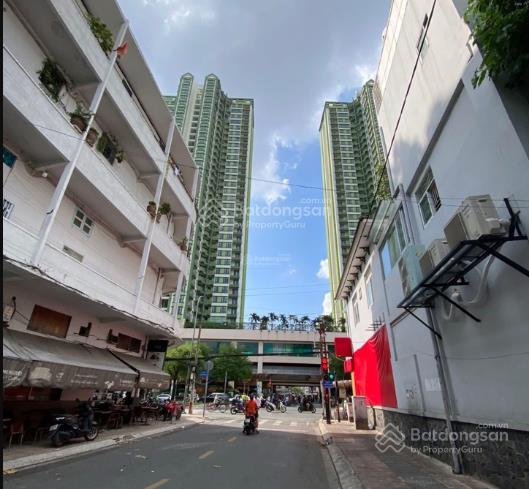 Bán nhà mặt tiền q.5 ngay thuận kiều plaza  chợ kim biên  trệt lửng  dt 67.5m2  đang có sẵn