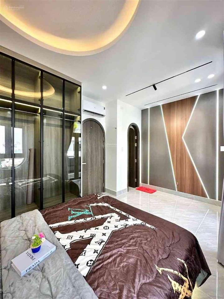 Bán nhà mới keng giáp q. 6 gần chợ phú lâm hẻm xe hơi ngang 5m x 15m  5 tầng  thiết kế hiện đại