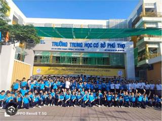 Bán nhà ngay khu kd vịt quay q.11
tạ uyên  3 tháng 2  hẻm 6m  3tầng btct  4pn  nhà mới vào ở