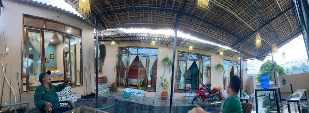 Bán căn homestay ven biển sông cầu