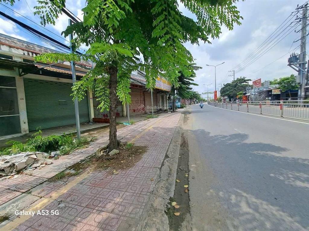 Bán xưởng mặt tiền tl826 chợ rạch kiến long hòa cần đước long an 1.750m2 ngang 28m có xưởng hết đất