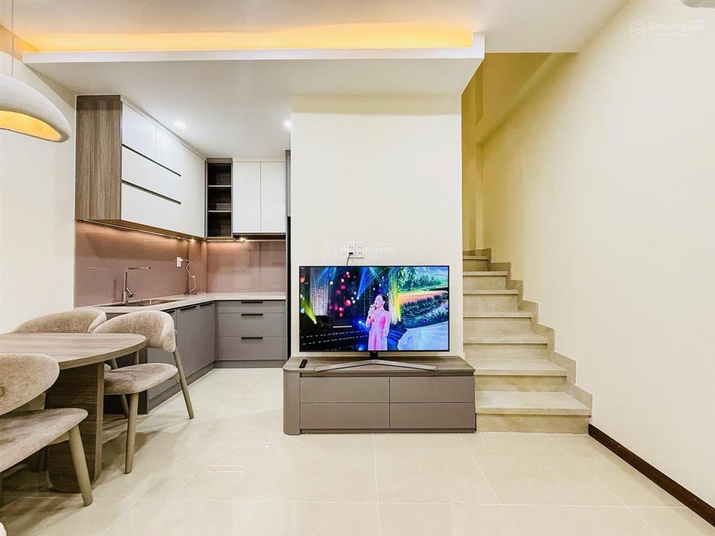 Siêu phẩm đẹp mà rẻ phú nhuận 24m2 4 tầng ở liền chỉ 4ty28, gần khu phan xích long, dân trí cao