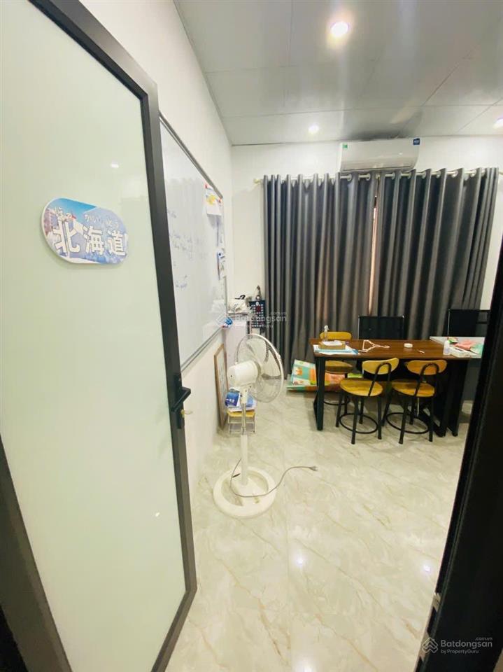 Bán nhà ko quy hoạch ngõ 243 trần quốc hoàn cầu giấy ô tô tránh giá 16.5 tỷ