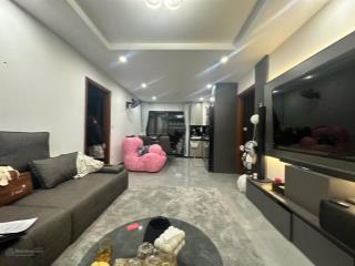 Bán nhà phân lô. p hoàng văn thái, 5 tầng, dt 46m2, ô tô vào nhà, tránh đỗ, chỉ hơn 16 tỷ