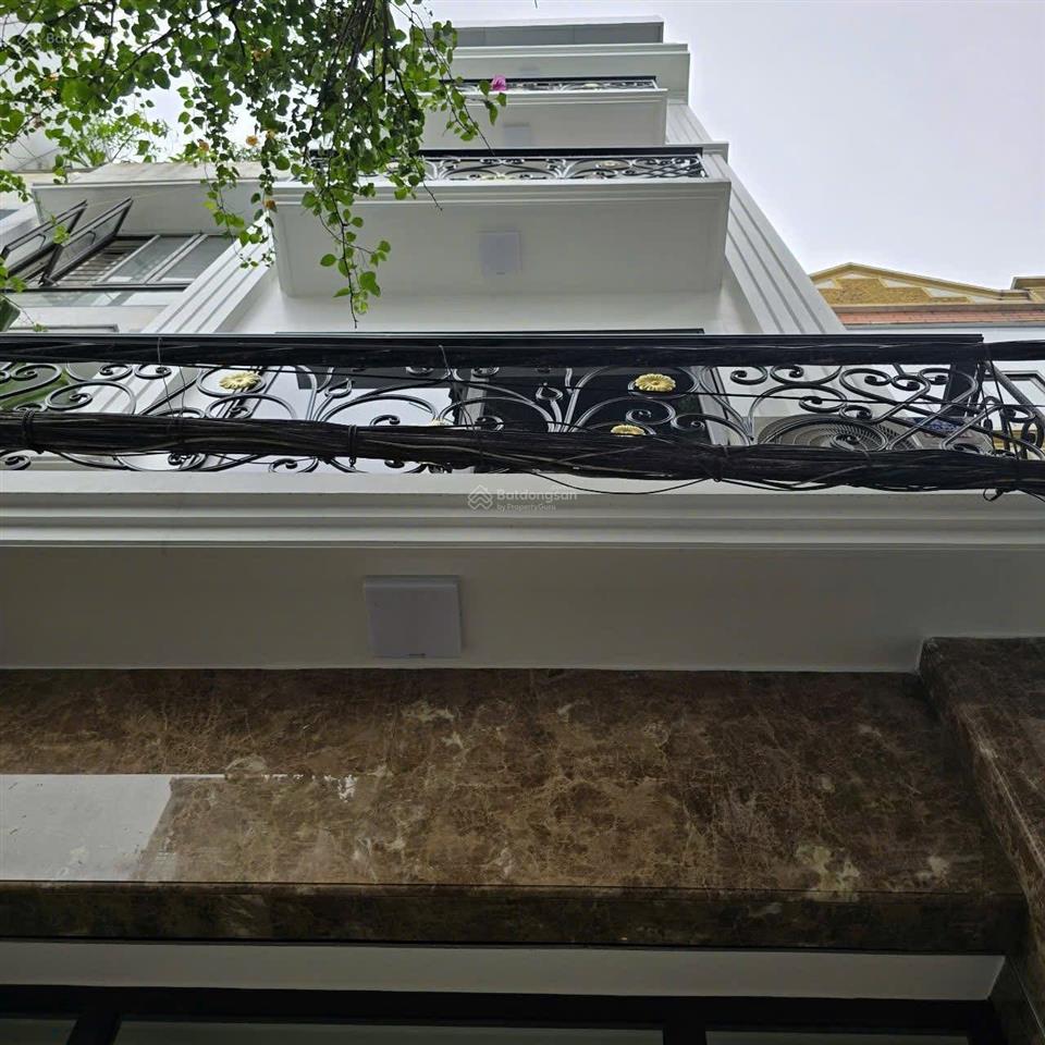 Tìm chủ mới, phân lô ô tô, phố vương thừa vũ , t. xuân, 7 tầng, thang máy. dt 52m2, nhỉnh 19 tỷ